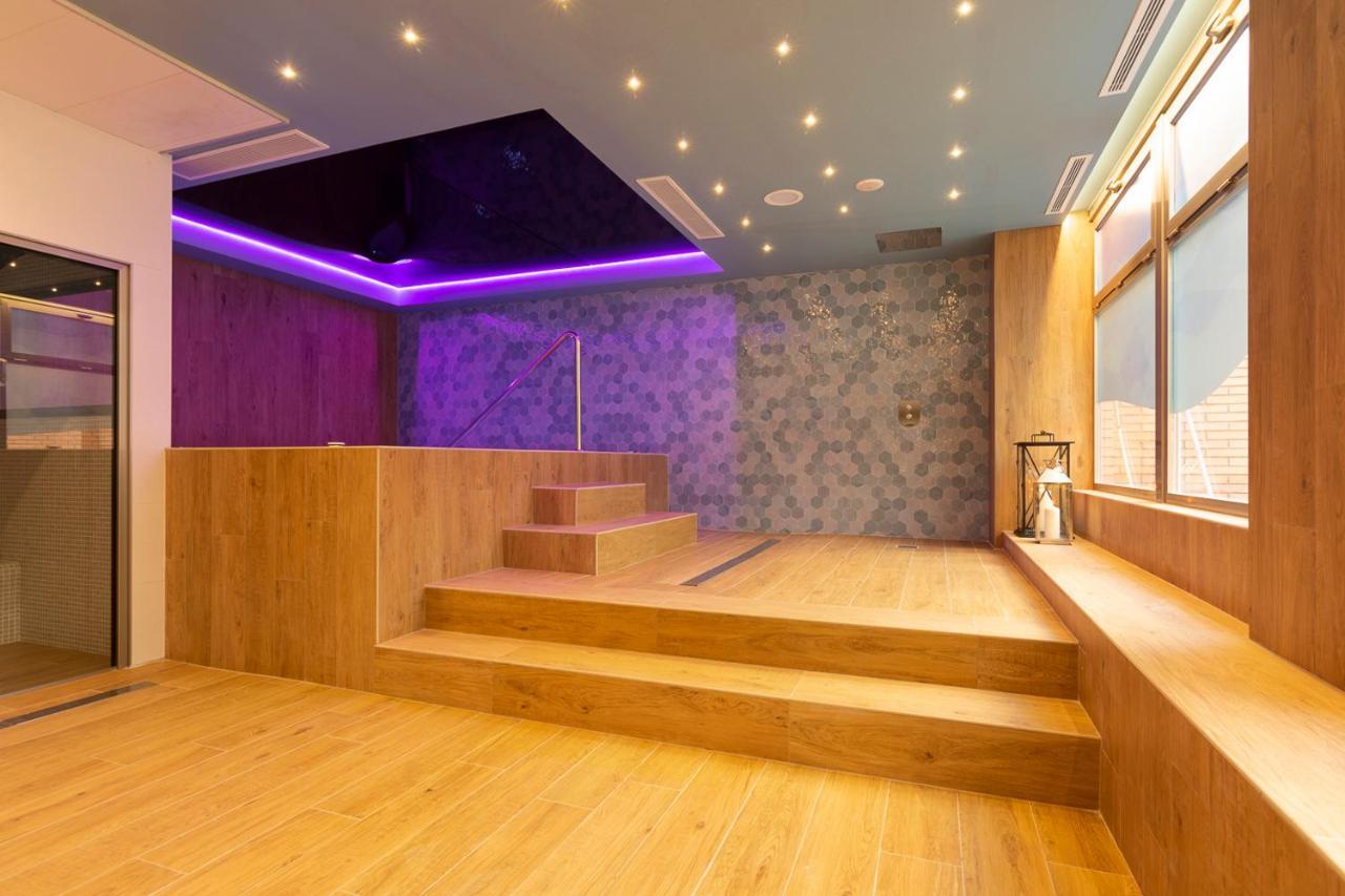 1 Bedroom Apartment Spa access,1085569327:JPEG