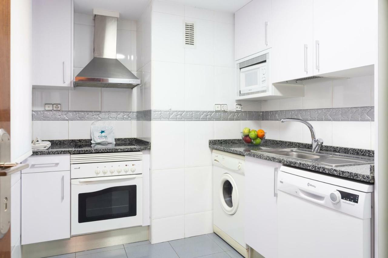 3 Bedroom Apartment 5 to,779109189:JPEG